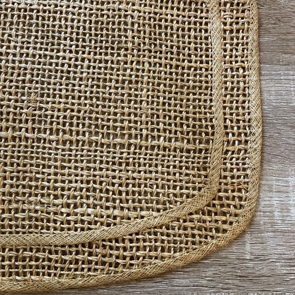 Vintage Albaca Fiber Set of 4 Woven Tan Placemats - Picture 4 of 7